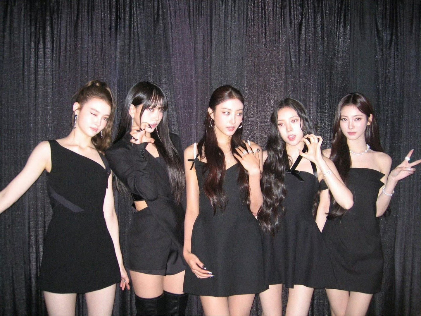 KCON LA 2025 🐈‍⬛ aura💫 ​​​