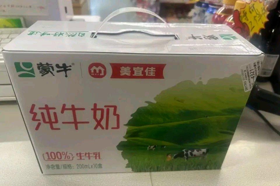 你家楼下的便利店老板们，已经笑不出来了。就拿联华来说，曾经也是日入百万的生意，如