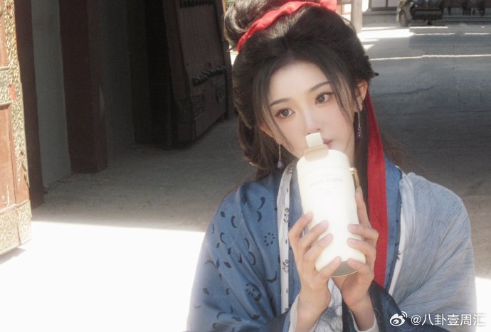 孔雪儿逐玉收官发文孔雪儿告别逐玉俞浅浅孔雪儿逐玉收官发文：是结束，也是开始。俞浅