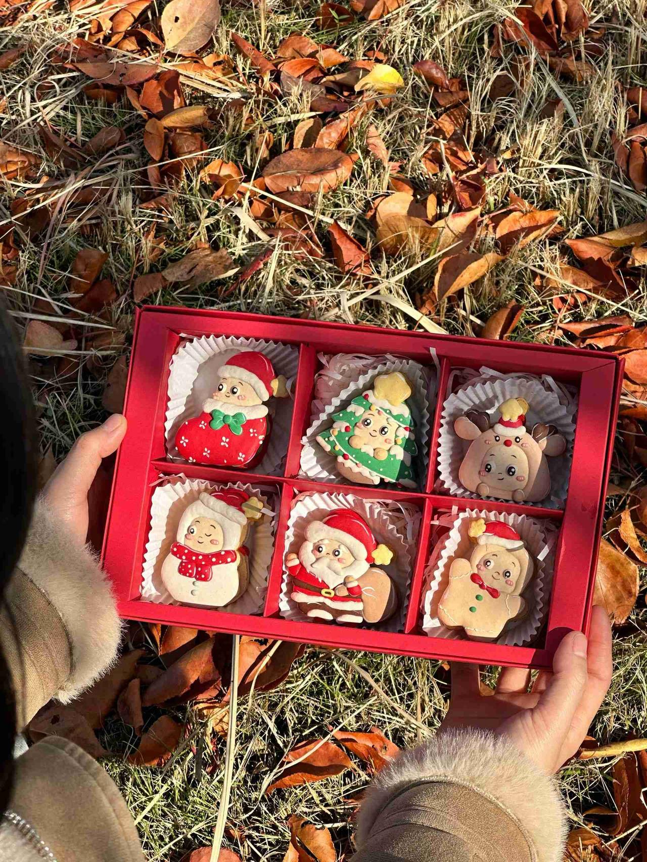 当你真正拥有足够的财富，会发现人生大半烦恼，其实都能靠钱化解。

没钱的时候，那