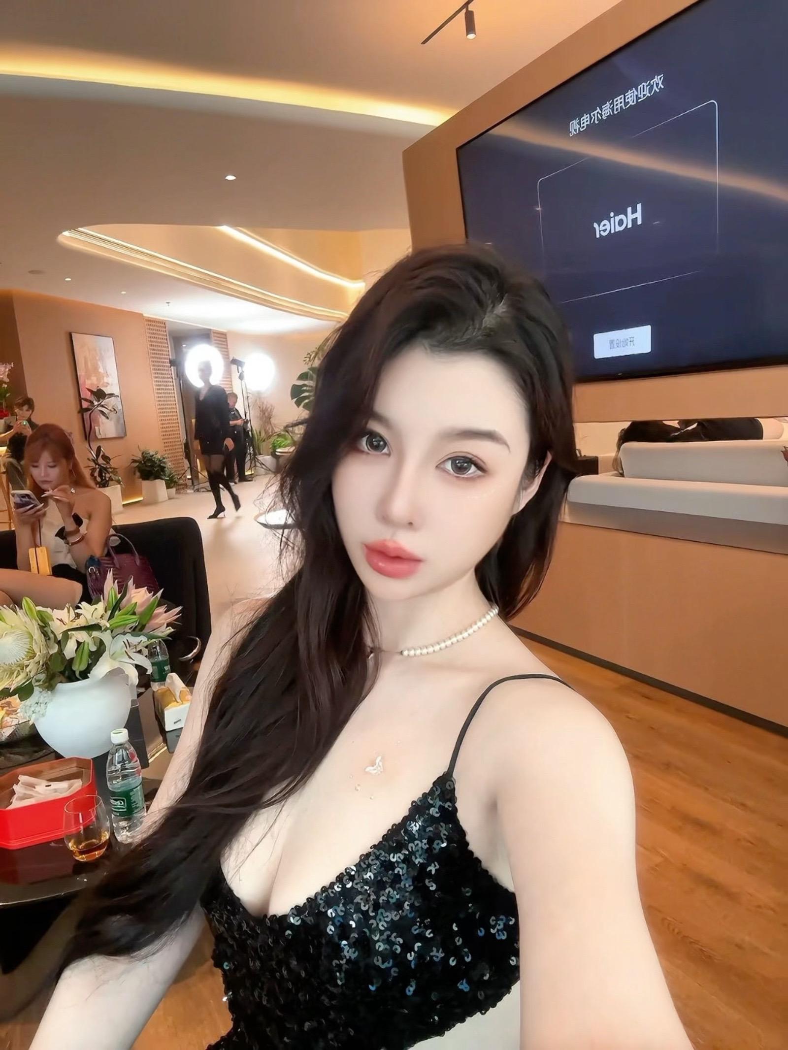 我评论了 的作品： 三家缘分的歪瓜裂枣