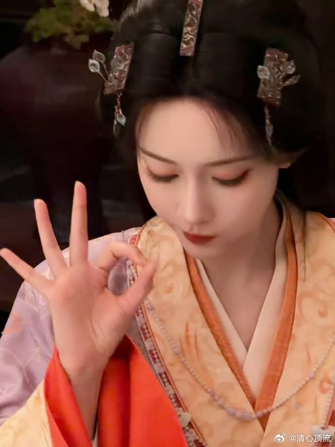 等风热吻你孟子义搭档敖瑞鹏 太好了呀，这一回的等风热吻你孟子义搭档敖瑞鹏，期待孟