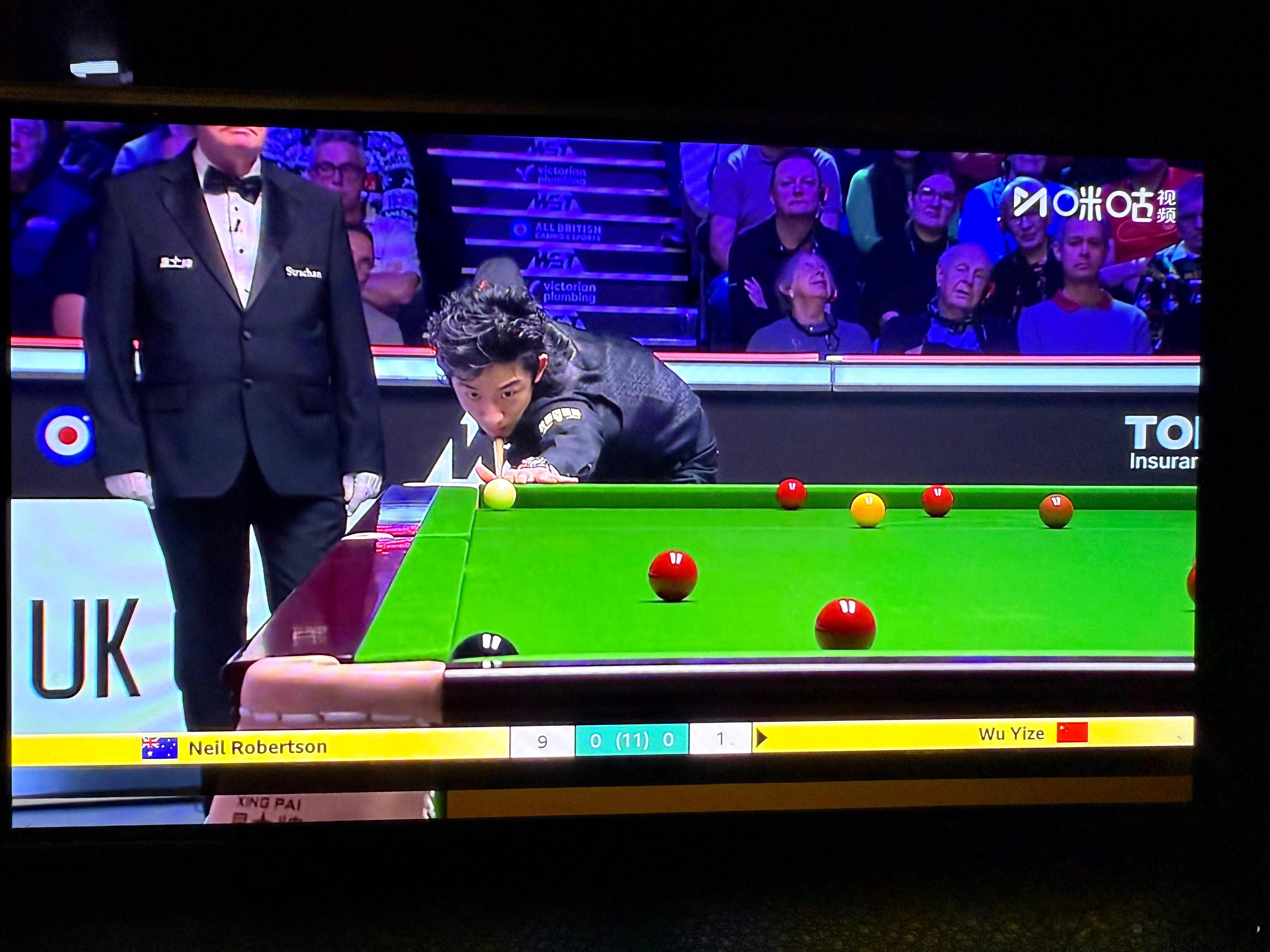 今晚21:00时段的两场比赛，又是两位中国小将同时登场，一场是新科南京国锦赛冠军