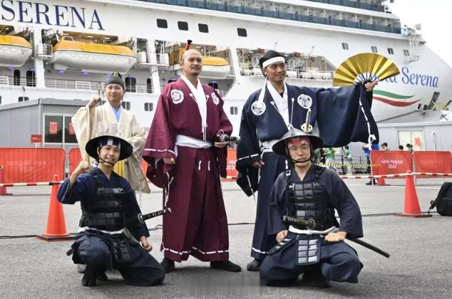 日本办比赛的硬件是不行了，就想在文化软实力上整点活儿，然后被韩国代表团严正抗议，