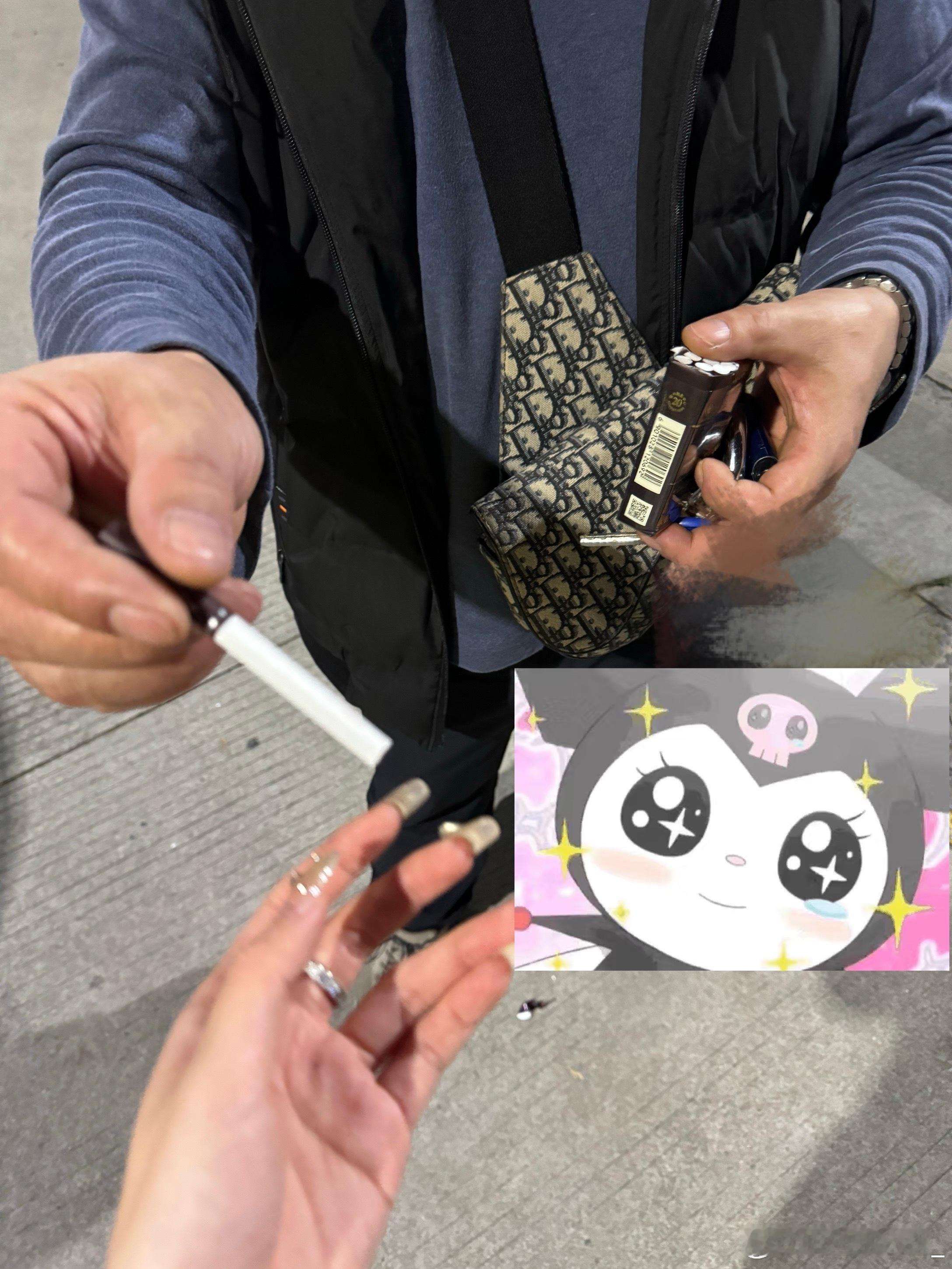 爹？  ​​​