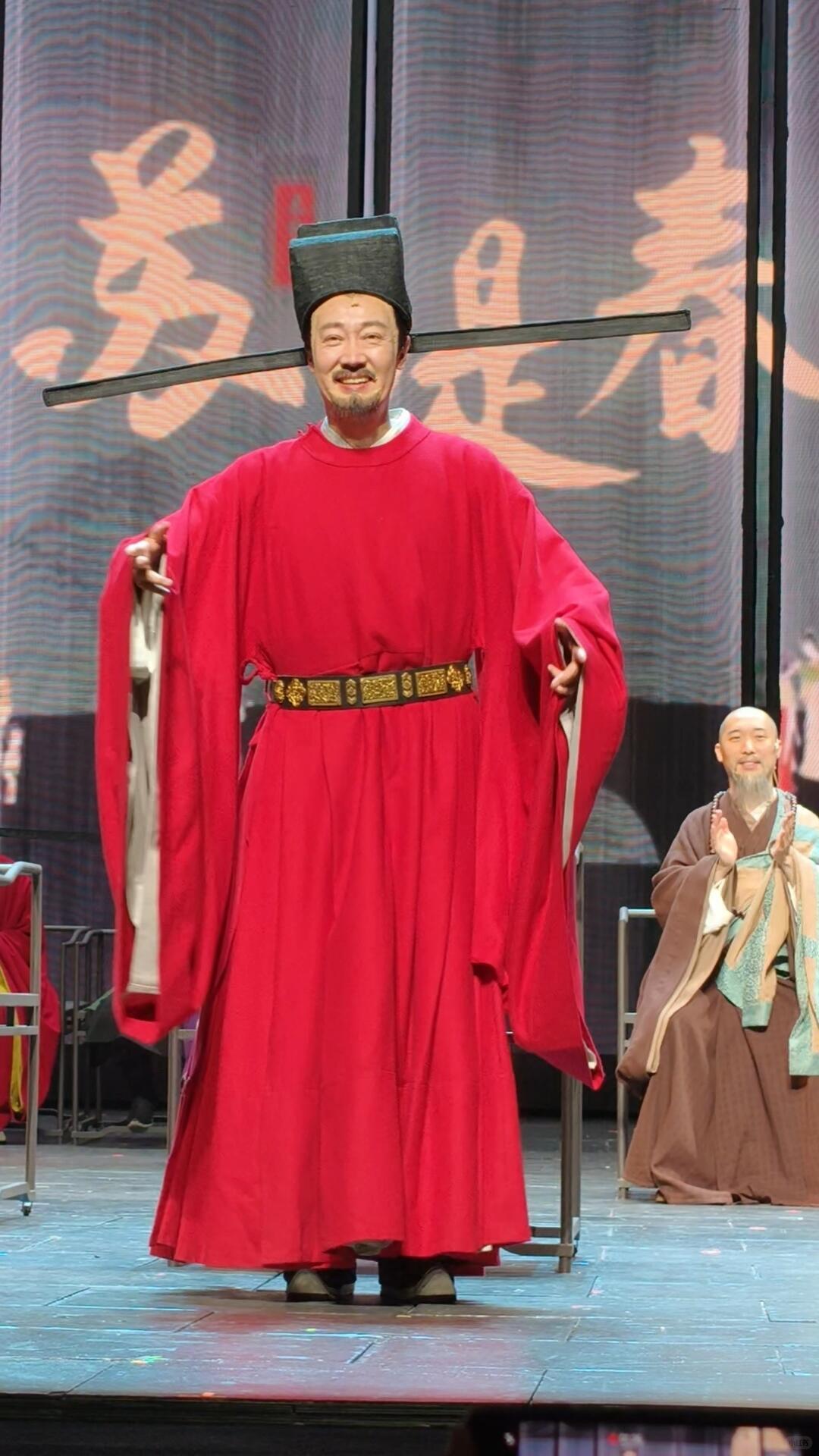 辛柏青近期动态（截至2026-04-27）
 
核心：妻子朱媛媛病逝近一年后正式