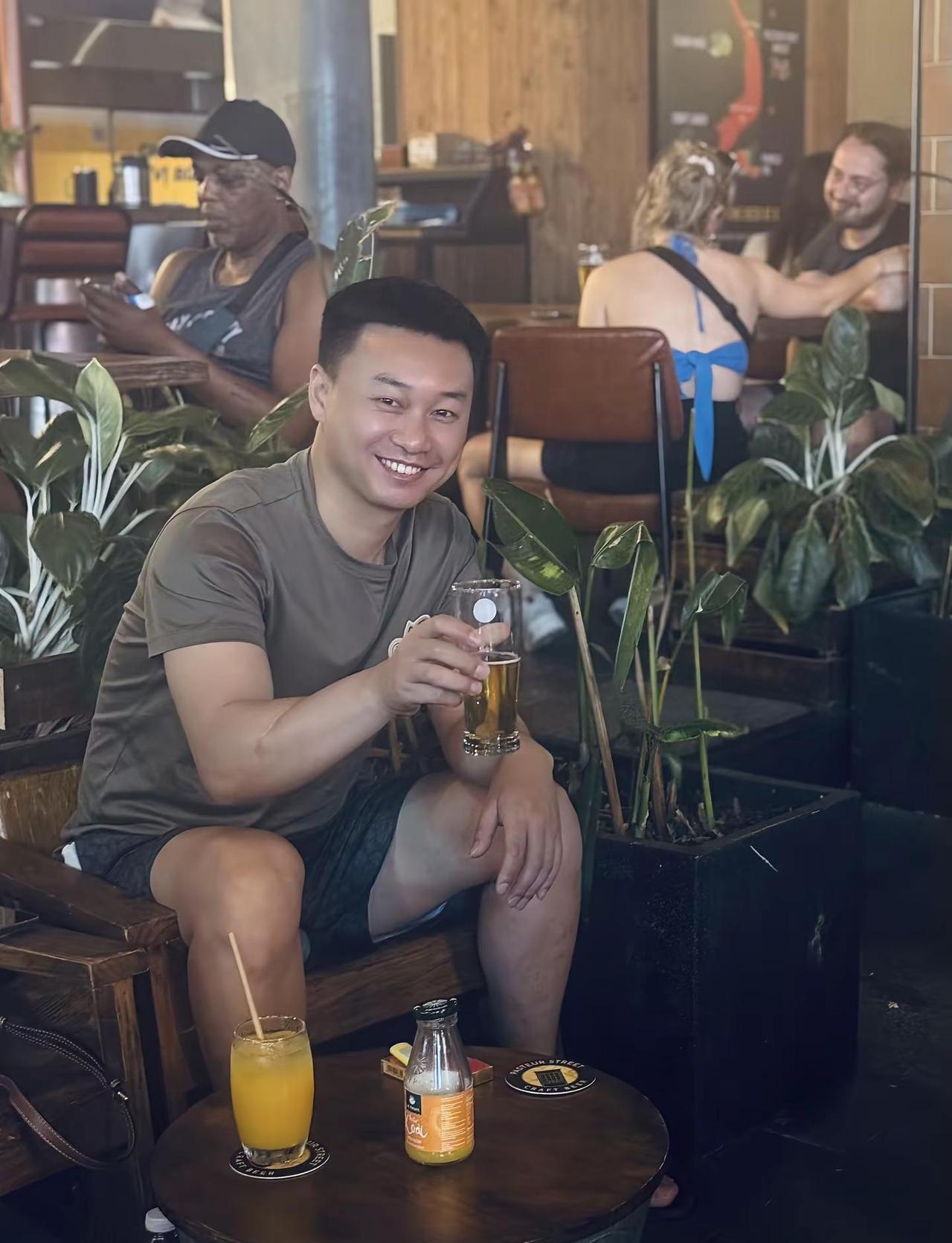 我很幸运，你也很幸运。