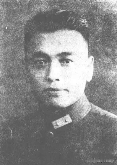 1949年4月，血战台儿庄的抗日爱国名将池峰城被逮捕，与他一同被逮捕的还有已经起