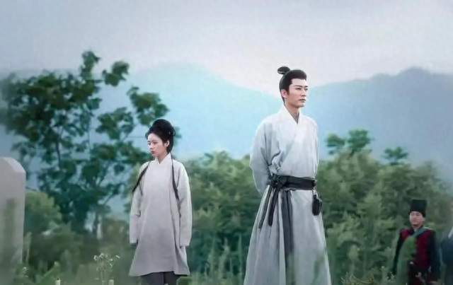 刘学义搭档8位女演员CP感排名：杨紫第5，谭松韵第3，第1神仙绝配