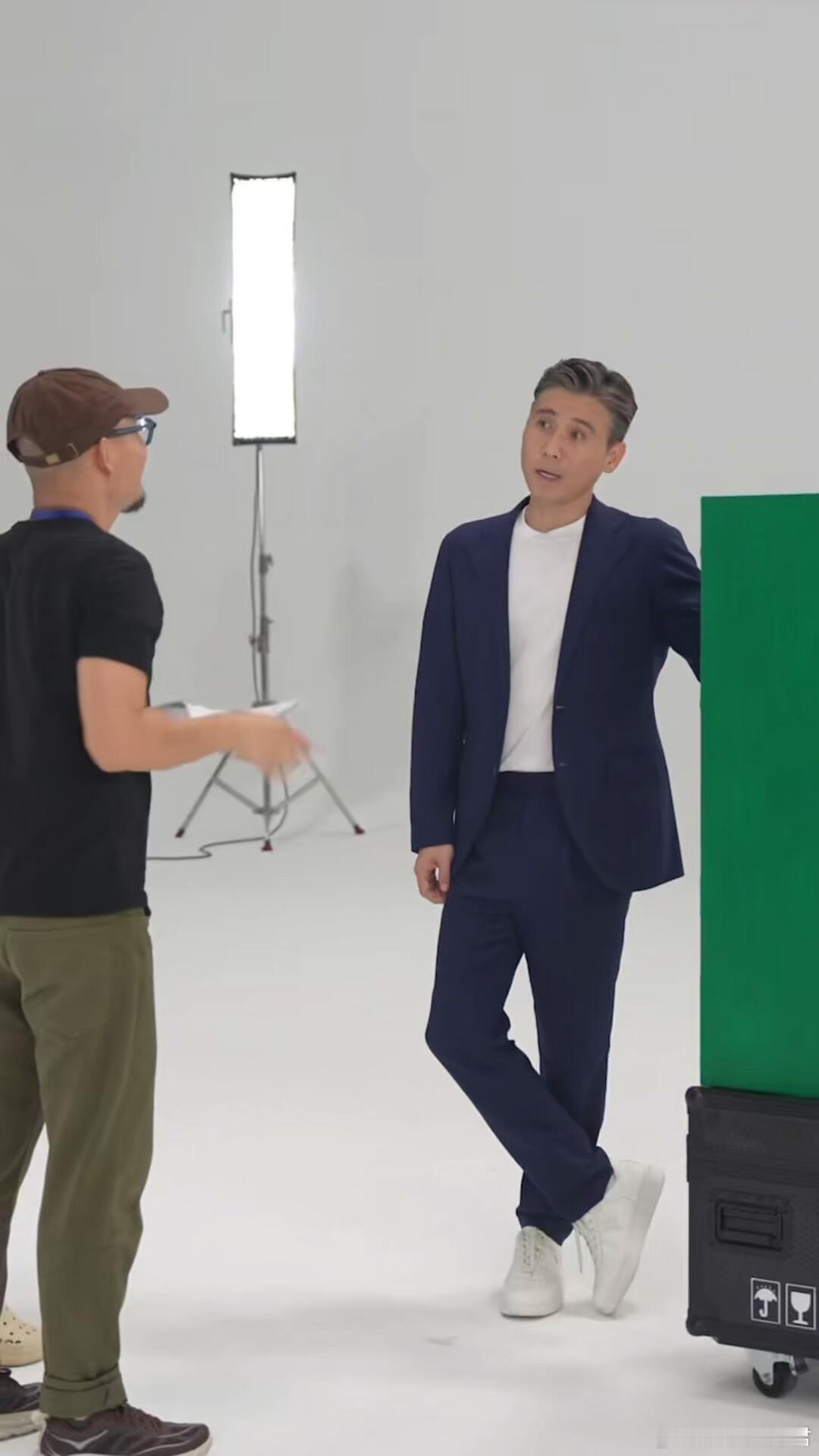  李乃文一个坏消息一个好消息 坏消息：刷不到李乃文新鲜动态的日子太煎熬！好消息：