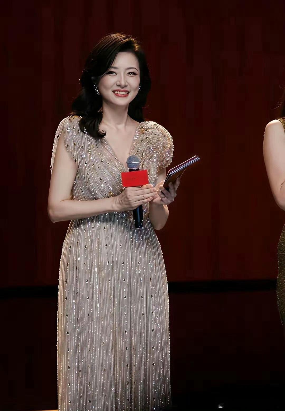 法拉利终究是法拉利，即便岁月流转，它依然是那抹最夺目的光芒。五十七岁又如何？时光