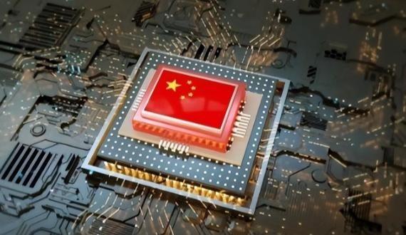中美芯片大战，日本人突然发现了一个重大的秘密！美国靠着尖端芯片死磕中国，而中国呢