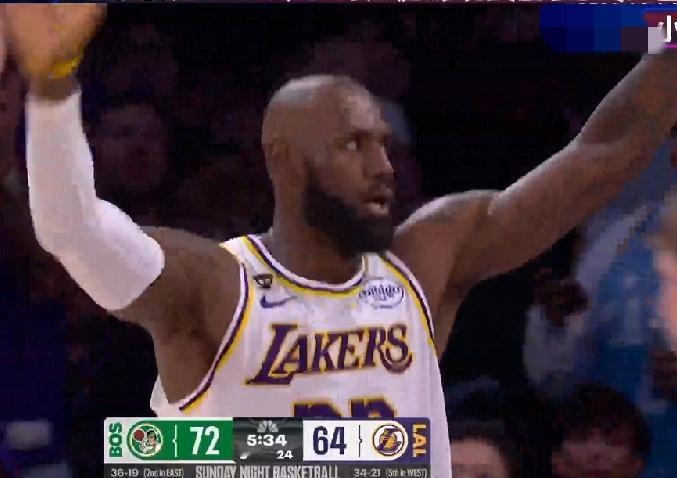 数据刷满！NBA湖人大败绿凯，詹姆斯20分+6板+5助，21中9，投射是一点都不