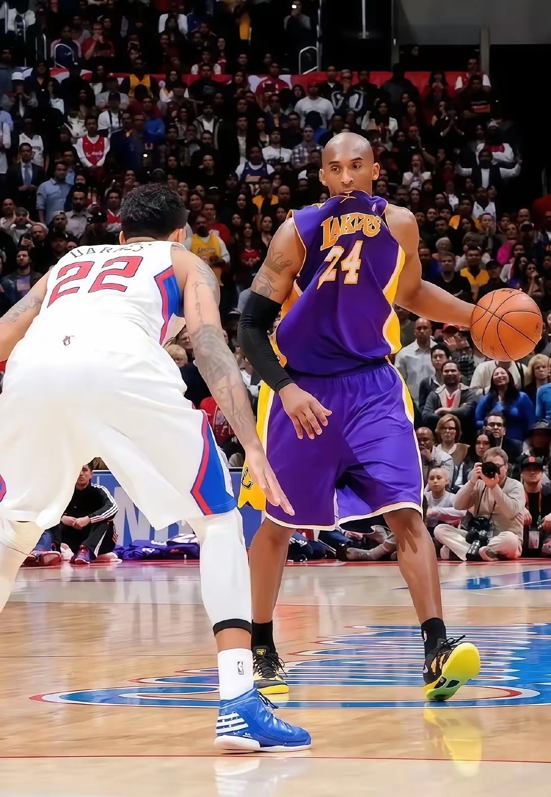 凡事看的太透，人间便无趣了，该来的会来，该走的会走，太注重细节的人注定不快乐！晚