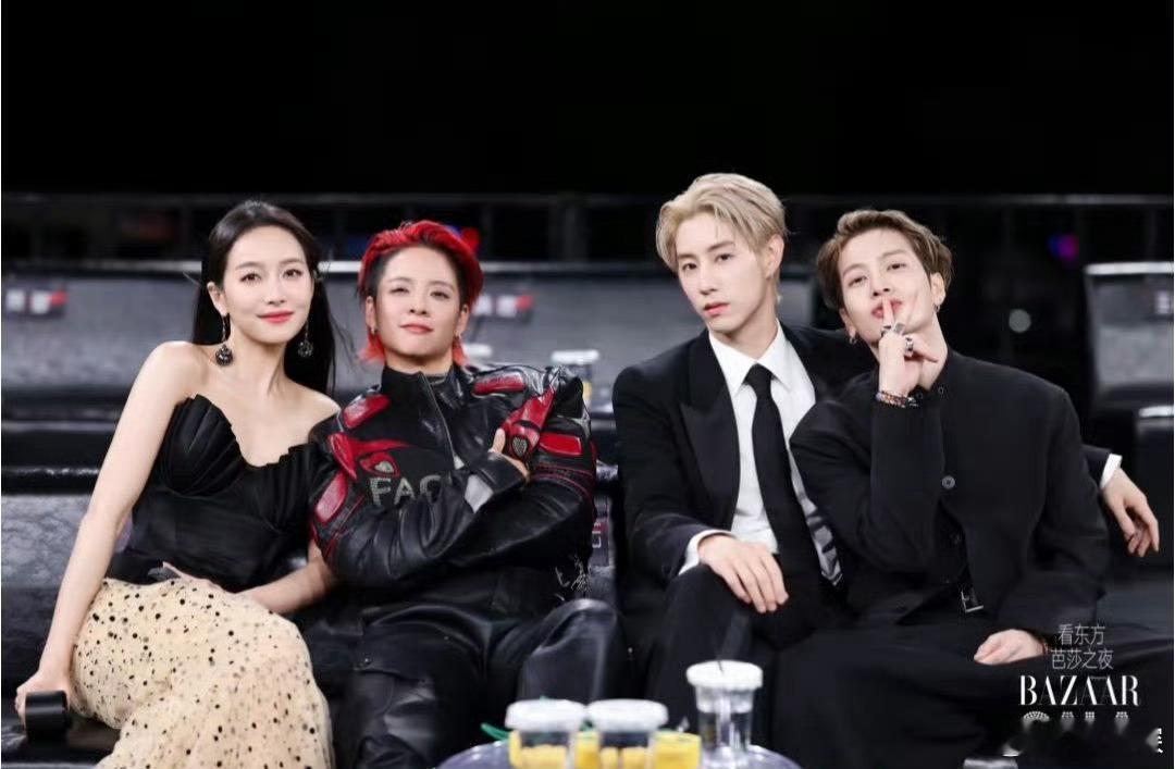 f（x） & GOT 7 🪩✌️宋茜Amber王嘉尔段宜恩合照 ​​​