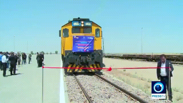 7月21日，中欧班列从伊朗中部城市库姆出发，前往中国义乌西站，预计15天后抵达，