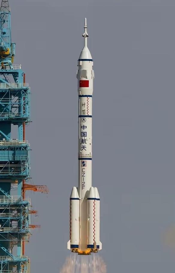 2026年7月31日，我国正式官宣北斗导航系统完成全星座在轨大规模升级。
 
这