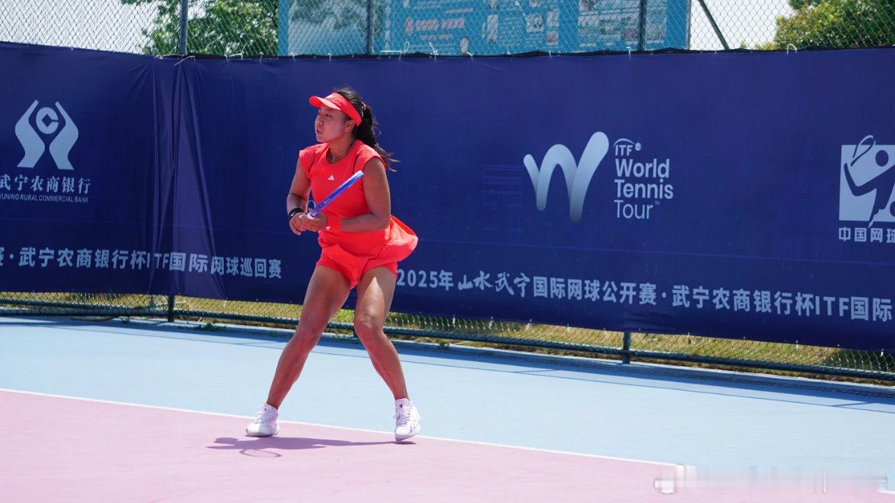 🇨🇳泸州站女单首轮🇨🇳任钰菲7-6/6-1 🇯🇵山崎郁美[WC]🇨