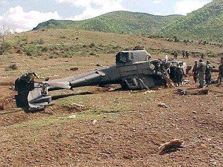 四个月前印度空军派了4架AH-64“阿帕奇”武装直升机飞赴达拉克地区，想对东大展