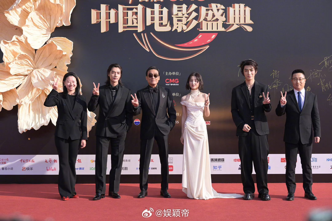 CMG中国电影盛典影人群像 每一张脸都是一个角色，每一个身影都是一种人生。CMG