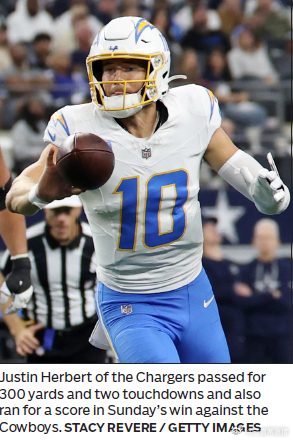 第16周闪电34：17牛仔 