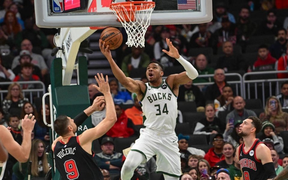#NBA# 北京时间11月14日NBA常规赛，主场作战的密尔沃基雄鹿以118-1