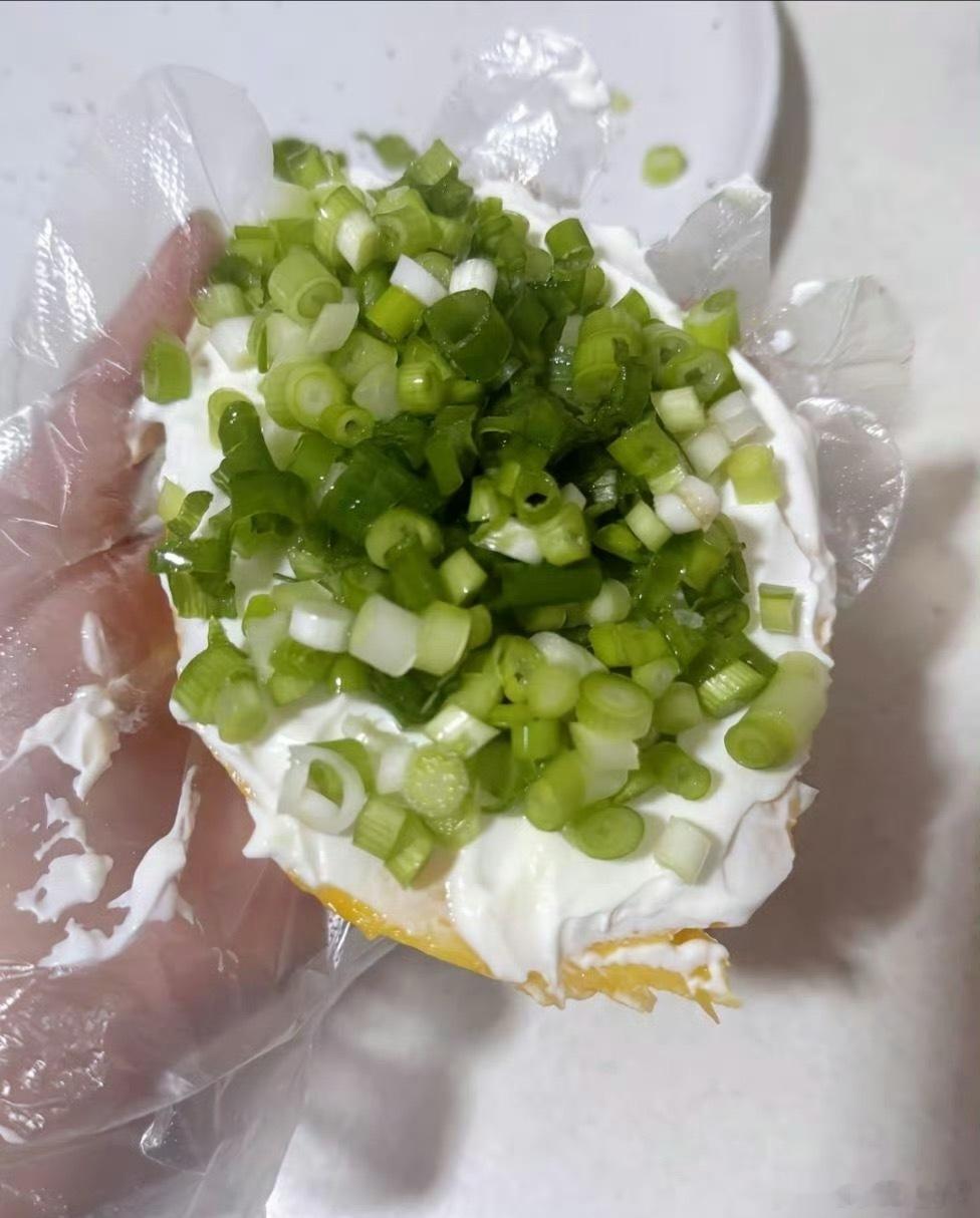 大可不必这么创新。我本来以为是谐音梗彩蛋，一点开震惊到了。这跟饺子馅似的，有吃过