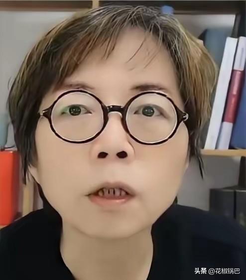 邱毅亲口承认，黄智贤彻底撂挑子了——公开说不反独也不促统，直接跟统派阵营拜拜。邱