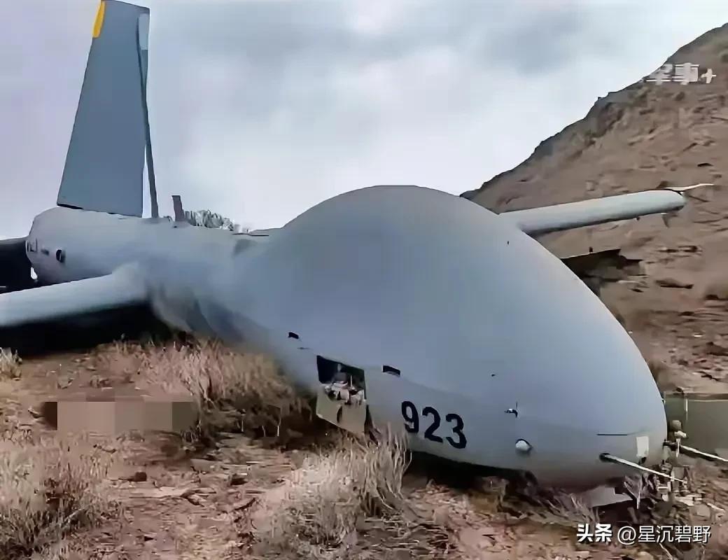 美以该担忧了！

伊朗干了件让美以睡不着的大事！
3月5日消息，伊朗革命卫队没开