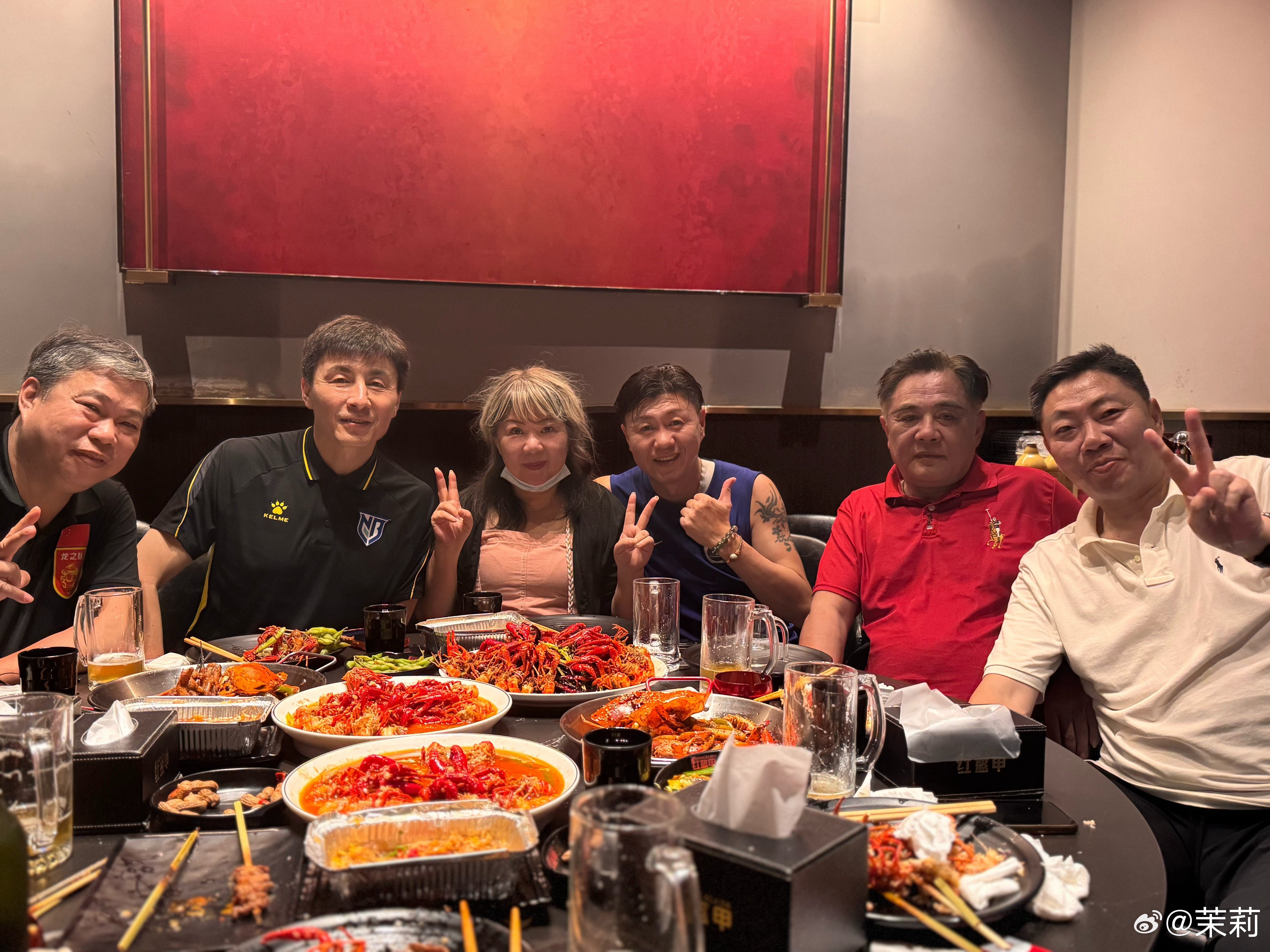 《我是人迷我骄傲》昨夜难得一聚，和李玮锋、孙刚、陈永强这几位深圳健力宝的夺冠功勋