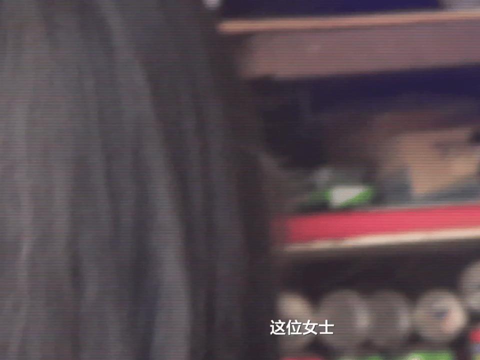 被张婧仪一个镜头瞬间拉回以前港星年代✨ ​​​