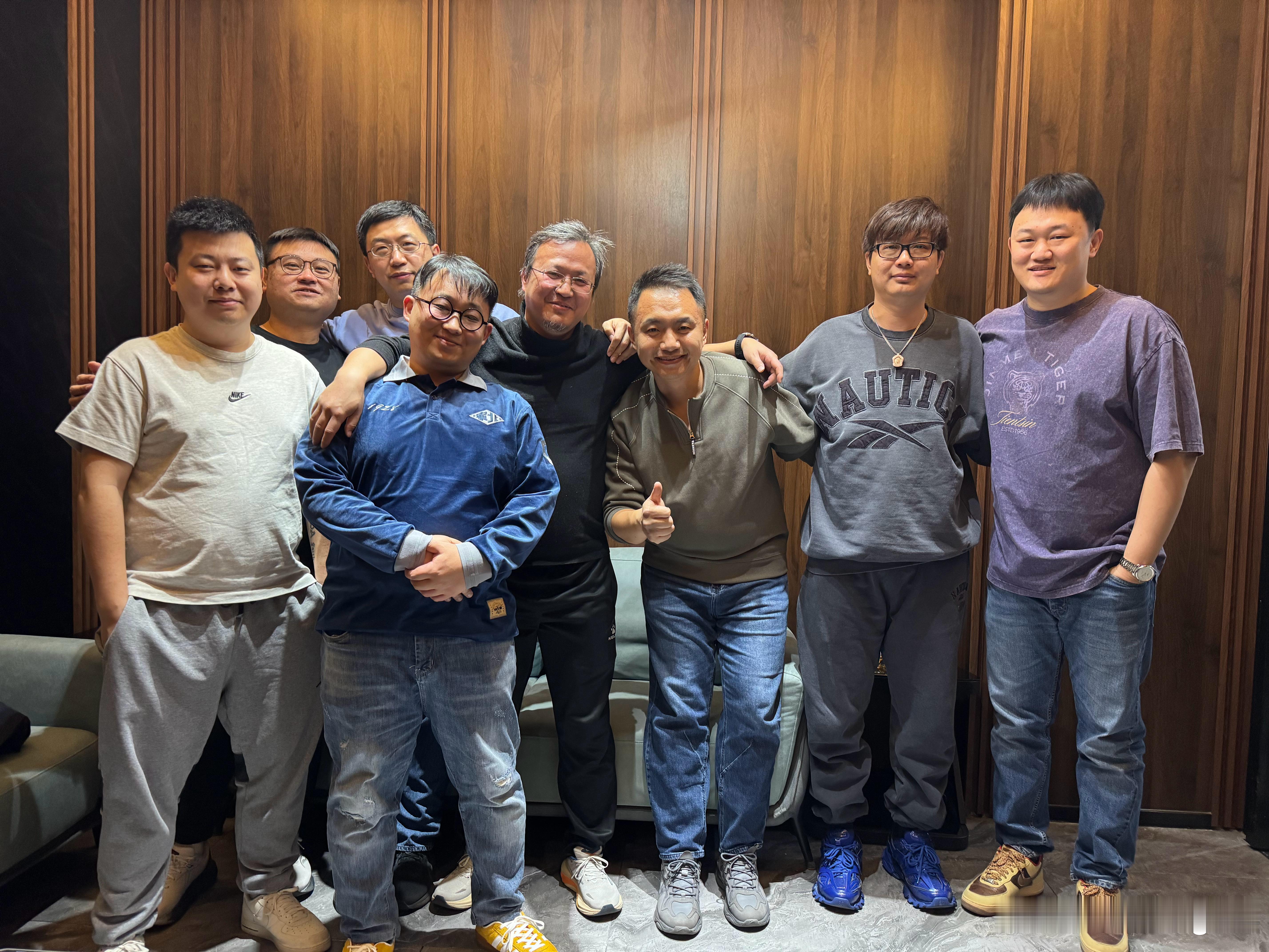 一晃都认识这么多年了一句话：中国足球大有希望再加一句：天津牛逼！天津津门虎中超联