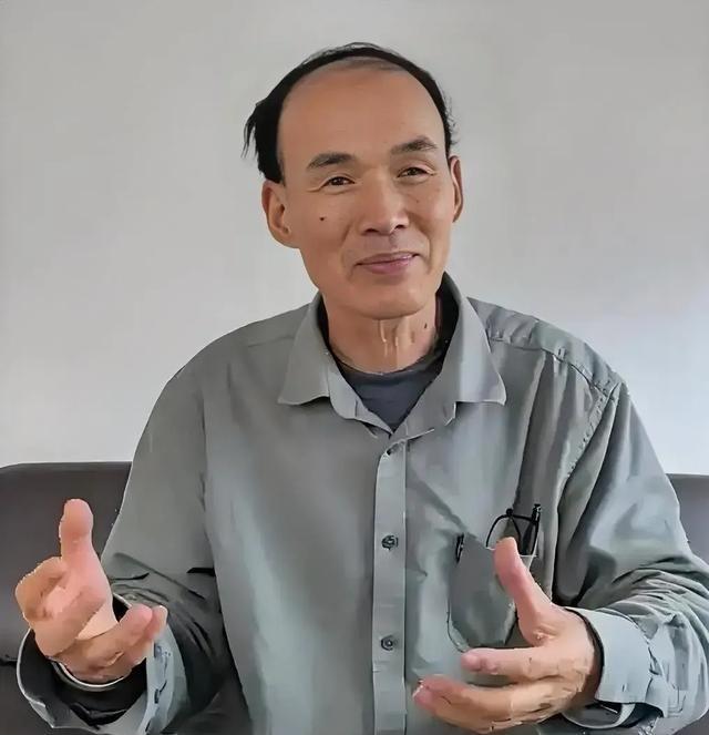 复旦大学的梁教授曾说：“如果你已经退休了，并且还有退休金，那么请学会人生最后的本