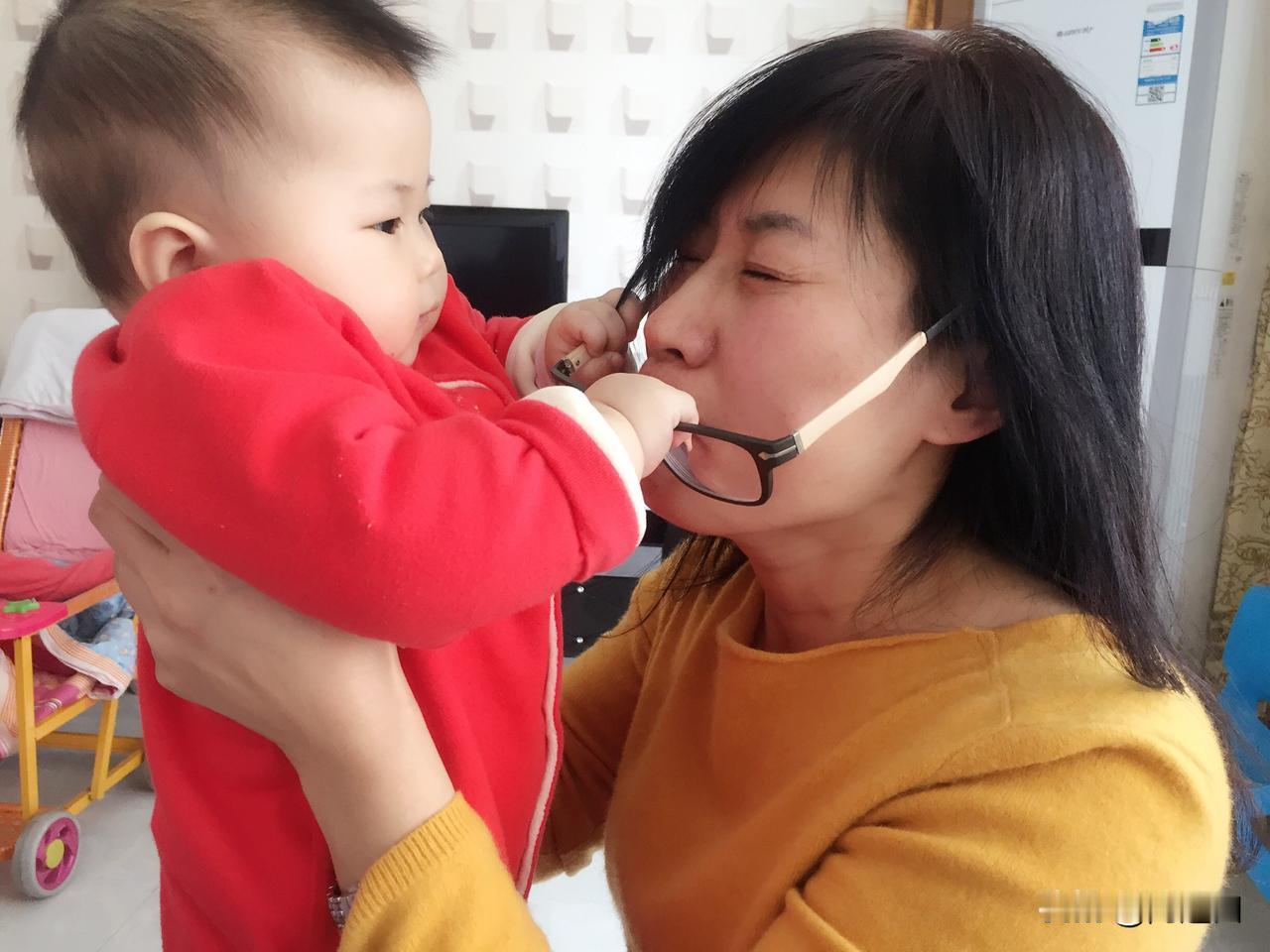 要不说，现在有很多老人想开了，如果身体不那么硬朗，不再硬撑着帮衬儿女带孩子了，如