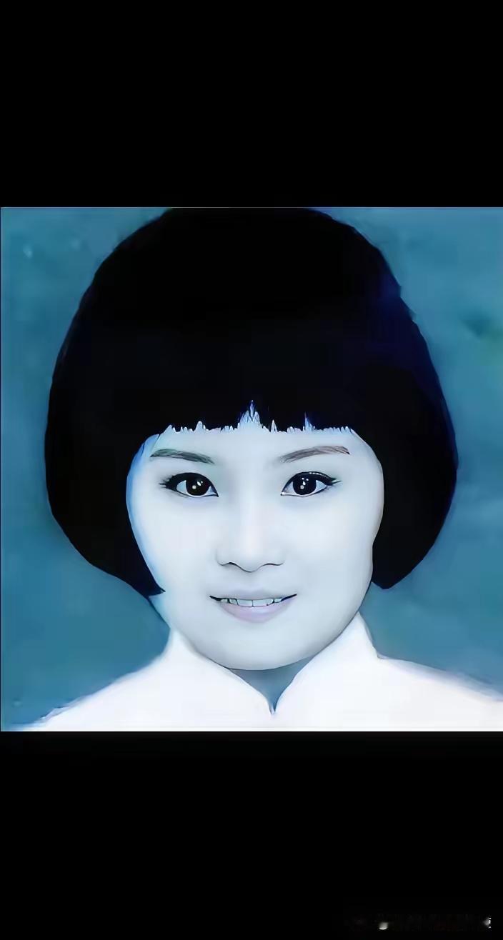 1931年厦门刑场上，怀胎八月的梁慧贞摘下手表塞给刽子手：“别打肚子，朝头开枪。