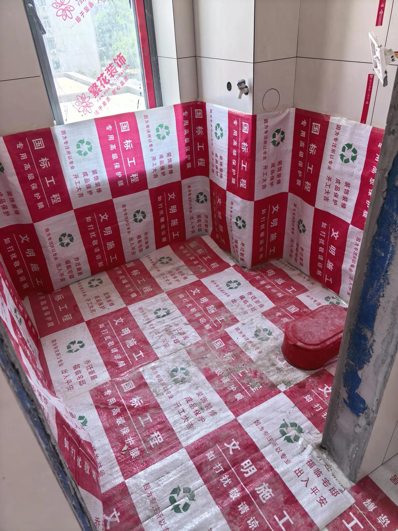 昨天还说郑州高温天气，导致身边的很多人热感冒了，谁知道晚上就下雨了，温度直接降下