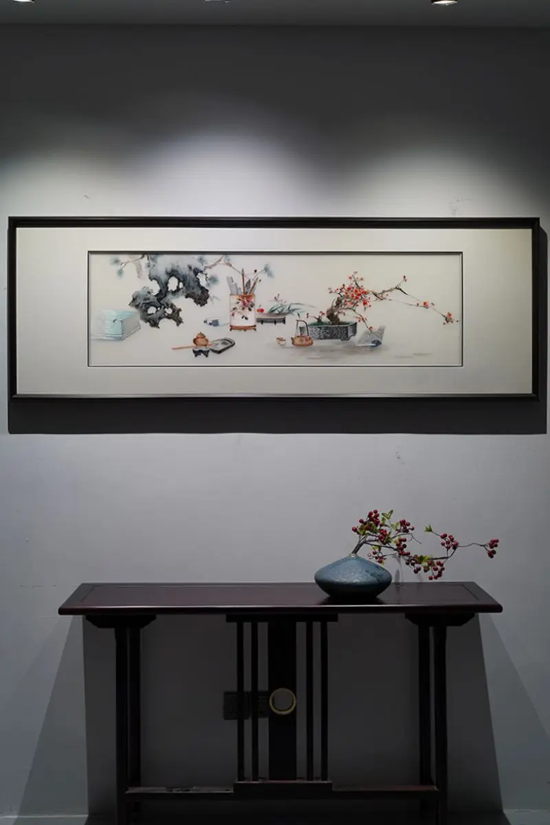 一横卷中式清赏，把书香吉兆绣入日常 素卷留白，石静松疏，壶砚陈设，红柿...