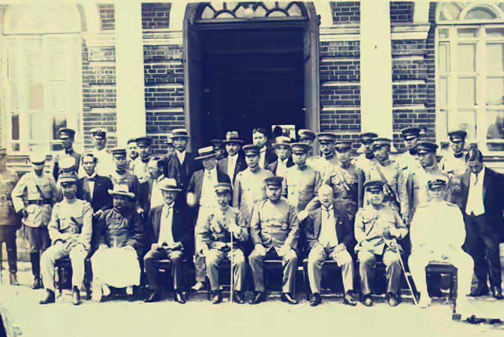 1938年，高维岳病重弥留之际，对病床前的亲属们说道：“我为官多年，虽无功于国，