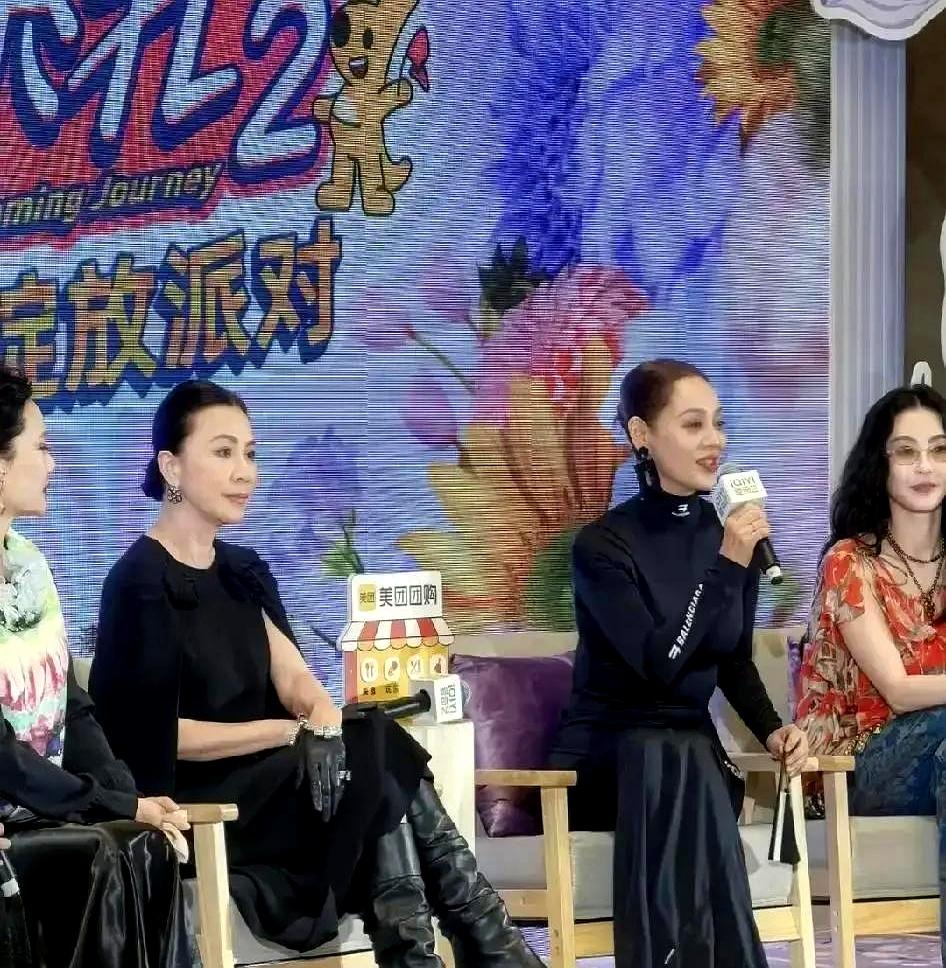 宁静把高跟鞋锯了塞进记忆棉，结果全网跟着抄作业！
评论区笑疯：原来女明星也怕脚残