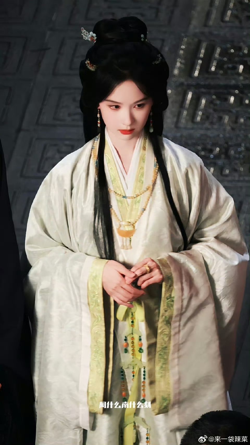 🍉陈都灵张凌赫可能三搭了，在接触同一部古 ​偶 真的假的[爱你][爱你][爱你