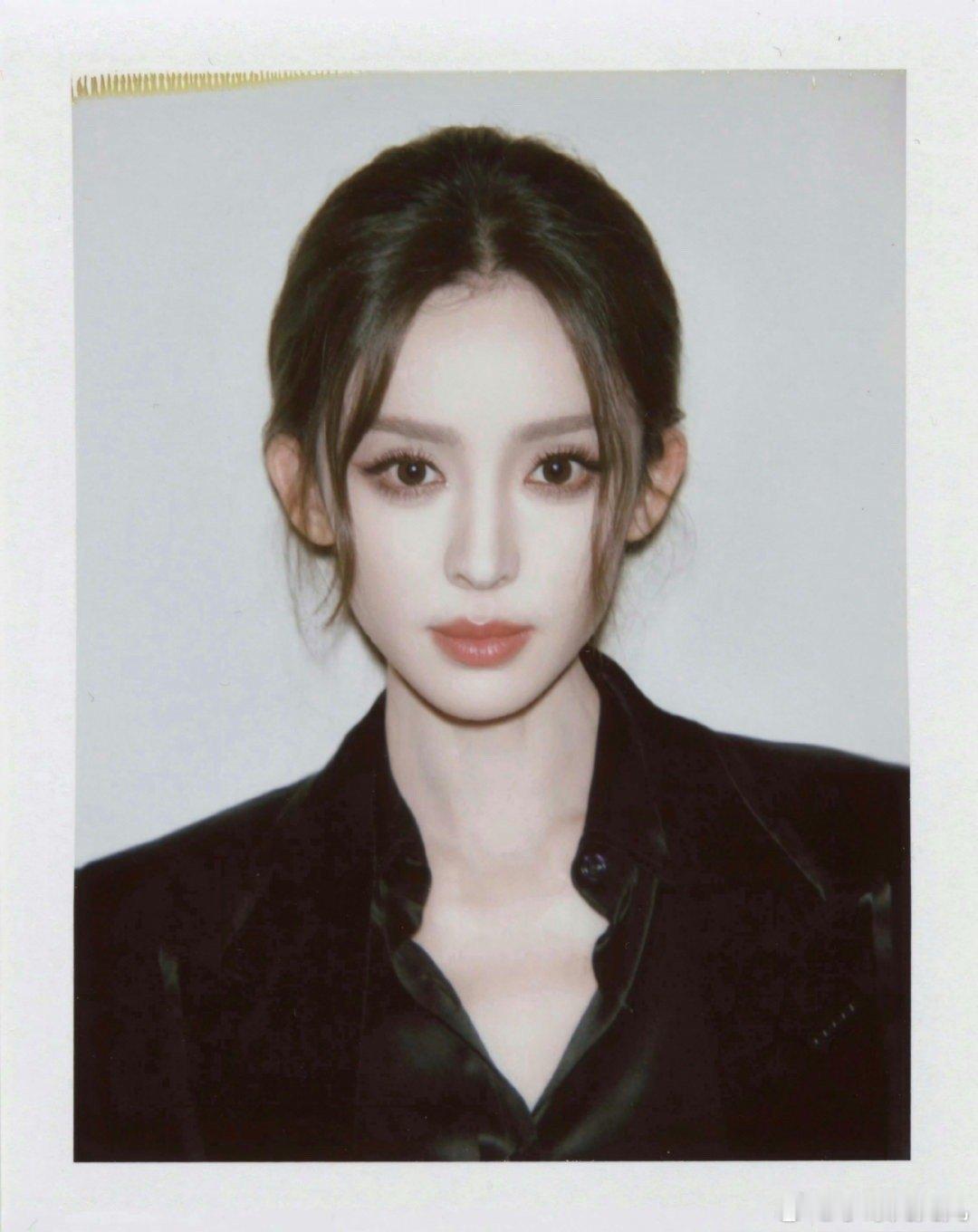 撕拉片突然又火了 好多女明星都拍了啊 ​​​