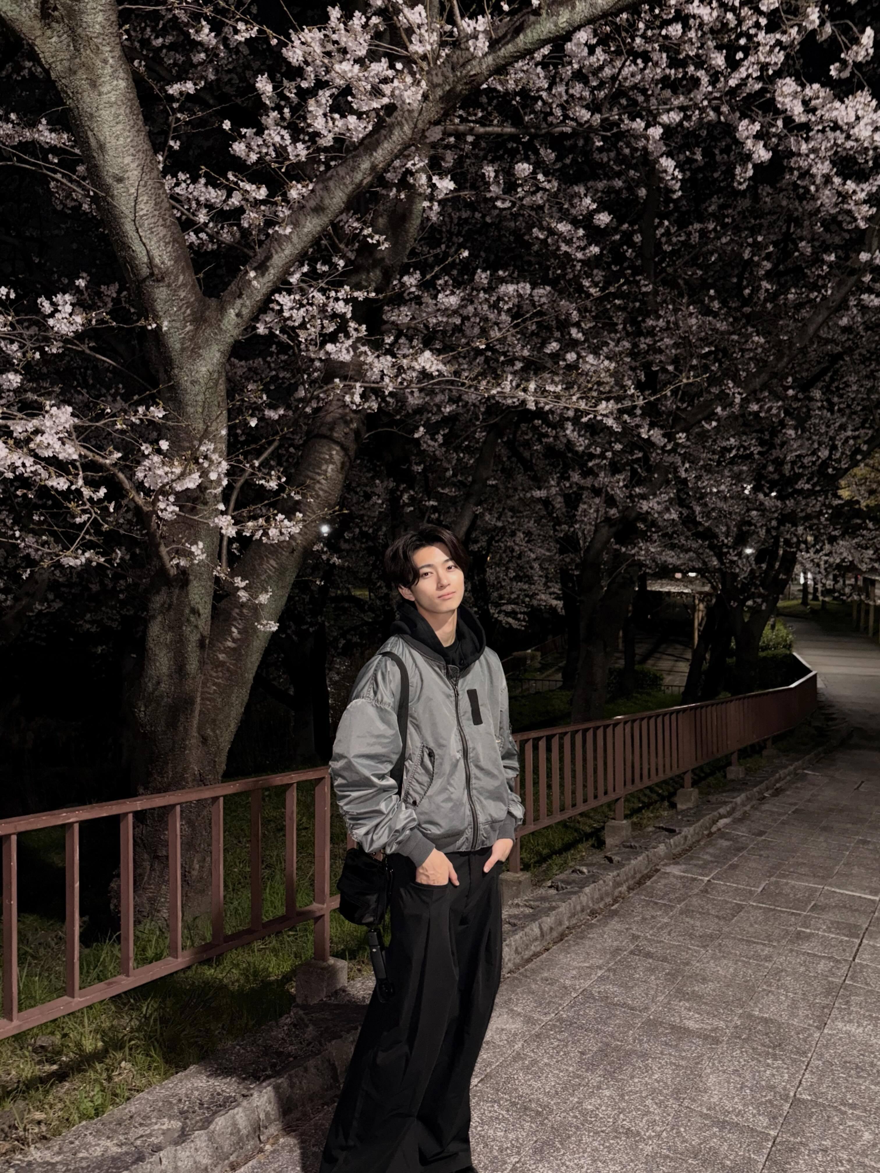 鈴木秀脩（名古屋城近くに咲く桜🌸📸Photo by Mio fuyuno.名