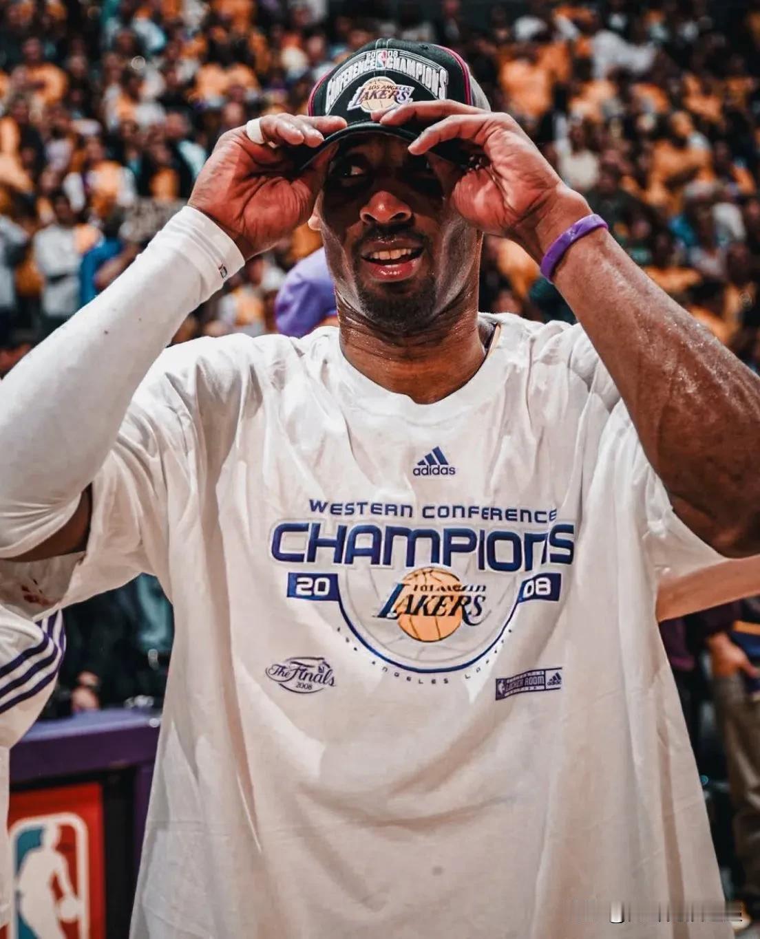 科比是有史以来最伟大的球员🐐👑

科比布莱恩特是 NBA 季后赛历史上唯一一