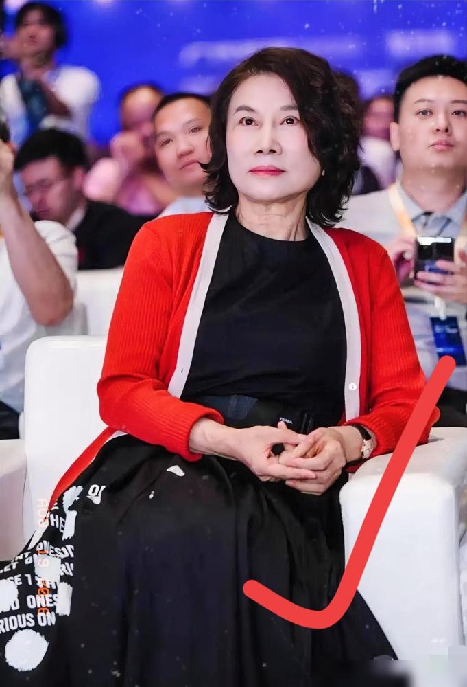 格力创办了技工学校，暴露了三个真相：1、现在大学里面培养出来的大学生，企业根本很