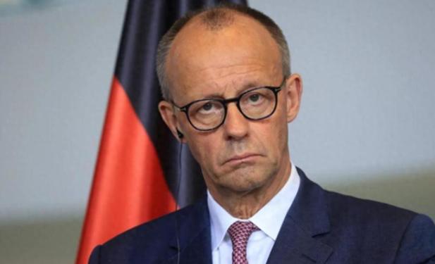 德国这次是真急了，连最后的遮羞布都不要了！

所有人都能看出，德国这回是真的被逼