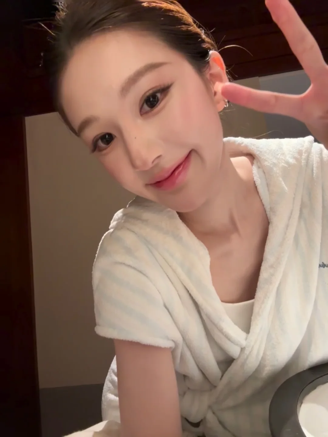 露思说：假的，还没下班