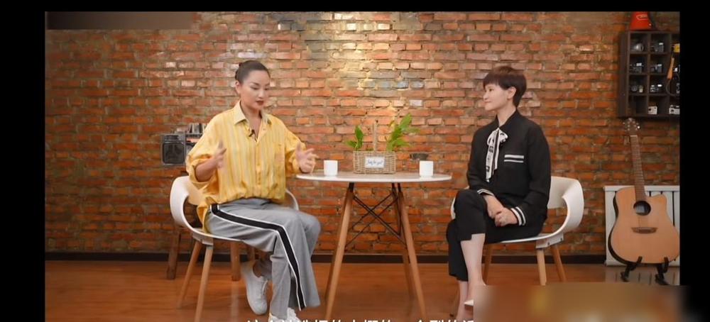 炸了！瞿颖在剧组怒怼：老娘不稀罕高片酬，到点必须下班，爱咋咋地！
你以为大明星