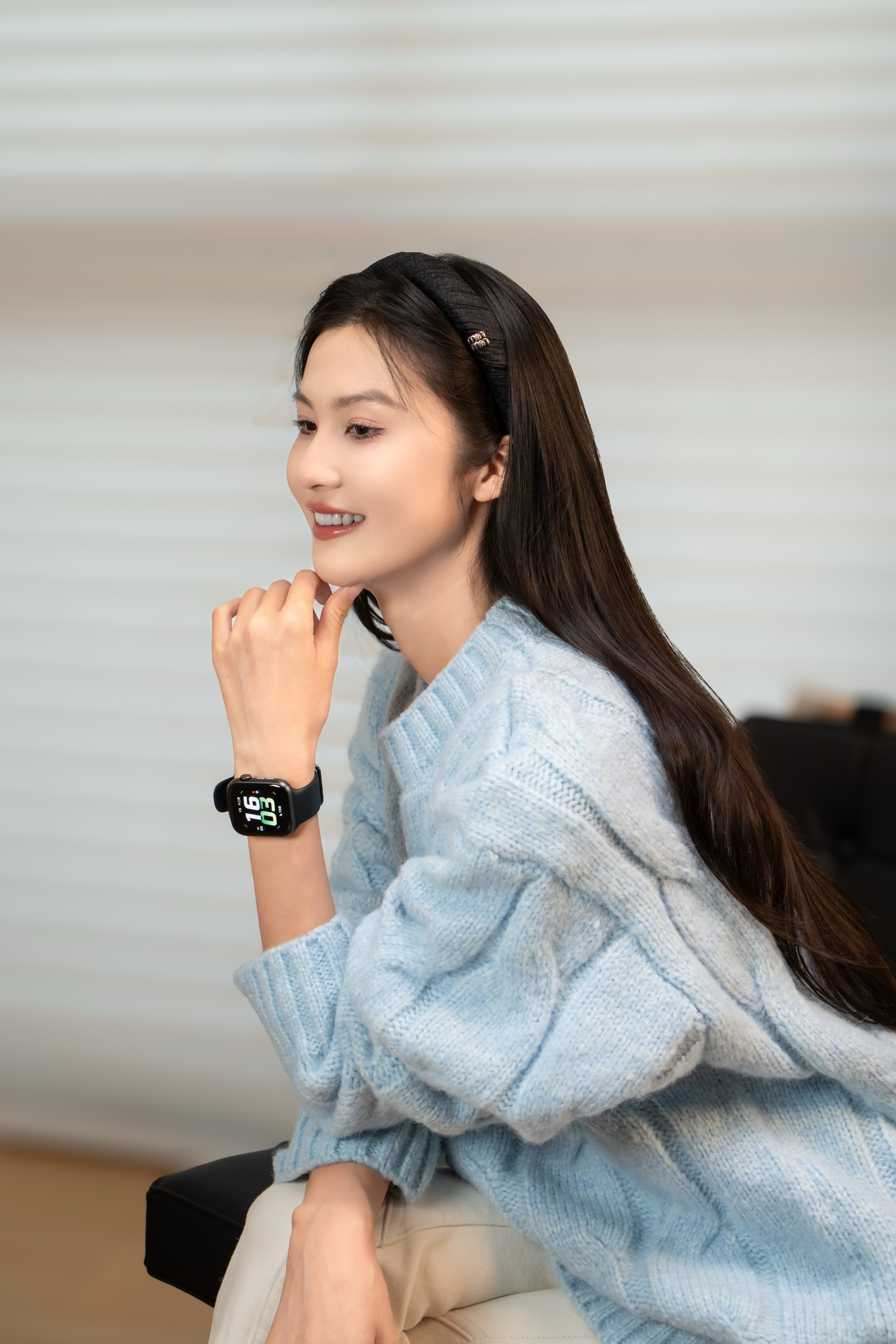 【图赏】荣耀手表5 ，eSIM模式下能续航10天！而且除了常规的运动、健康检测，