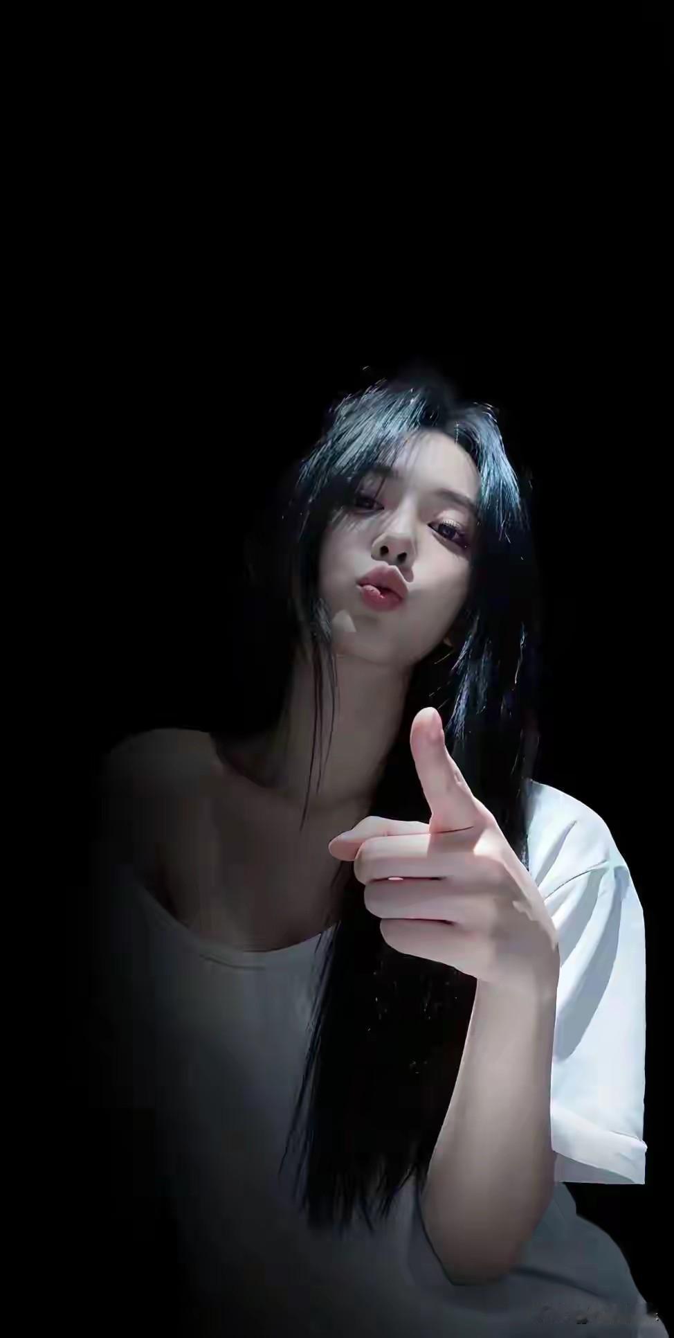 其实当你没钱的时候，你就知道项羽为什么不肯过江东了
身无分文思故乡，方知霸王不过