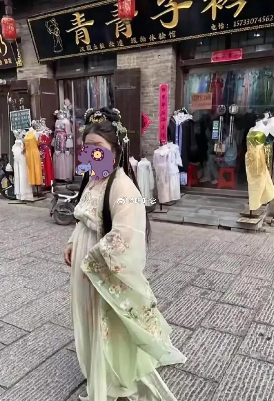 大妈们 求你们放过汉服吧！ ​​​